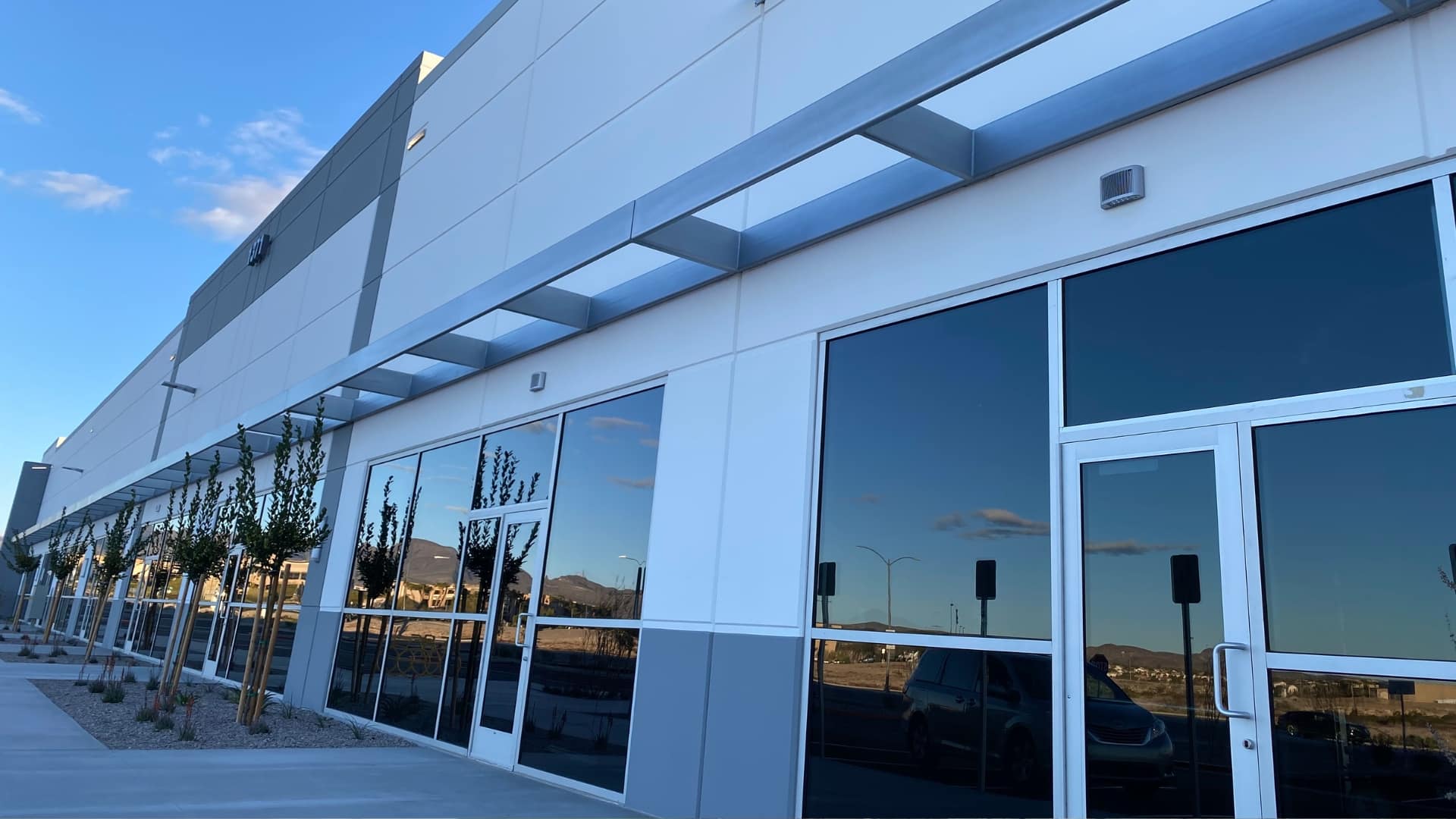 Commercial Building Window Cleaning